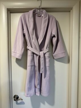 LL BEAN Light Lavender Fleece Robe with Shawl Collar